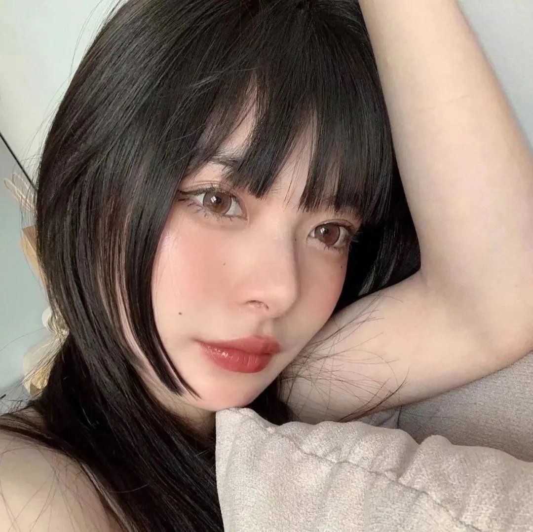 拴线的气球